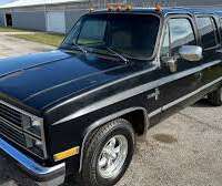 C10 Suburban 1983